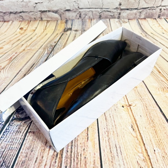 Halston | black leather pointed toe flats 7.5 - Picture 13 of 14